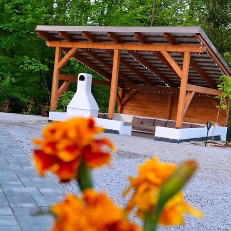 Apartmany Nad Tajovom Banská Bystrica Exteriör bild
