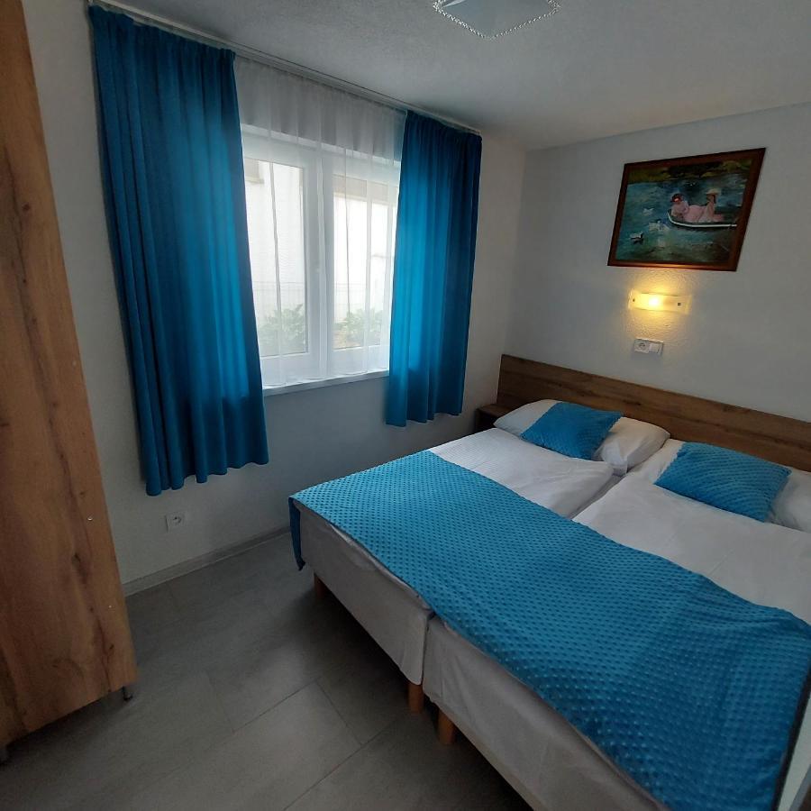 Apartmany Nad Tajovom Banská Bystrica Exteriör bild
