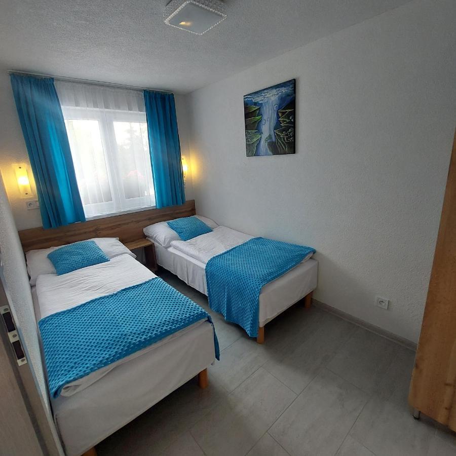 Apartmany Nad Tajovom Banská Bystrica Exteriör bild