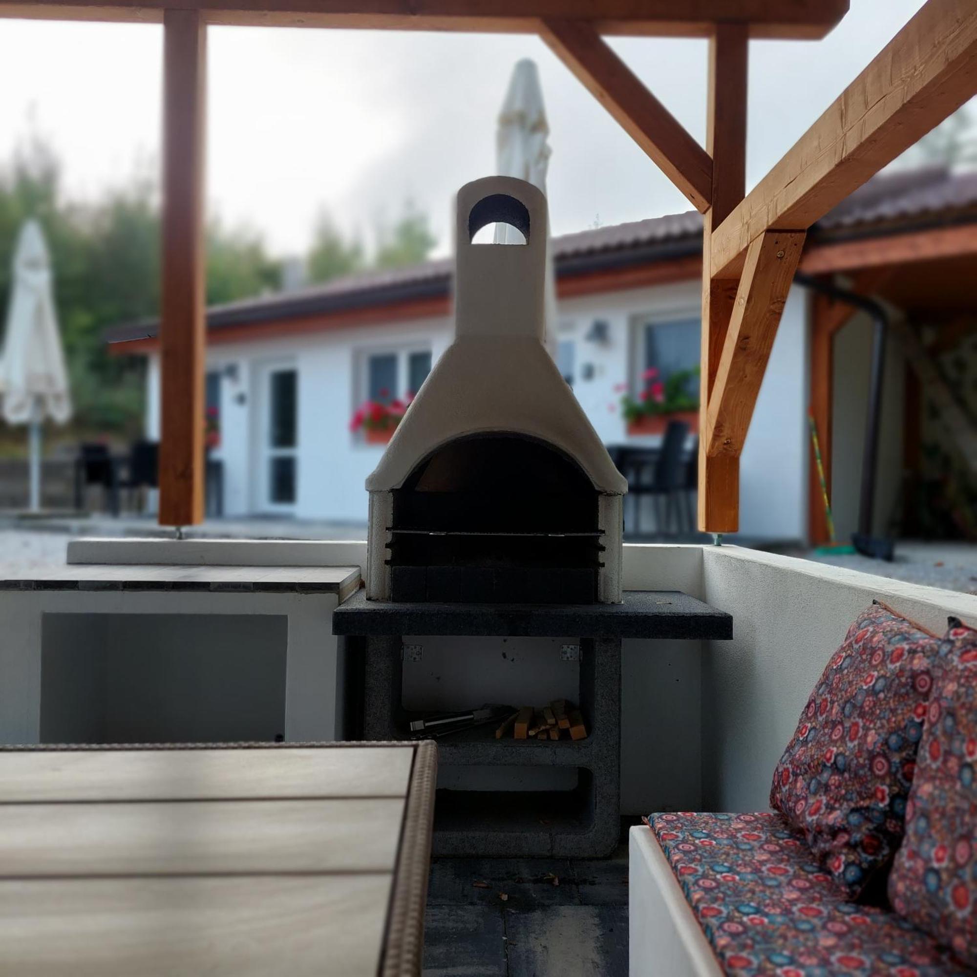 Apartmany Nad Tajovom Banská Bystrica Exteriör bild