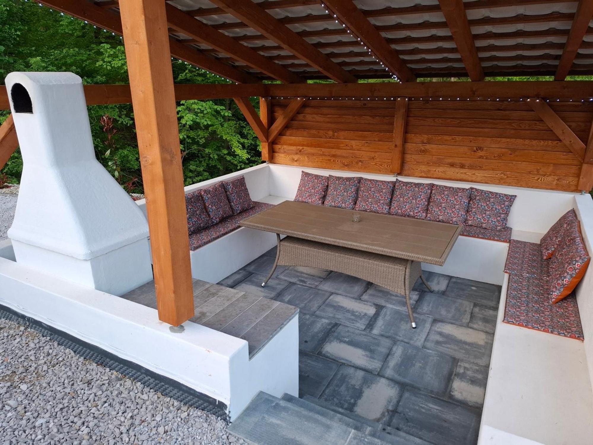 Apartmany Nad Tajovom Banská Bystrica Exteriör bild
